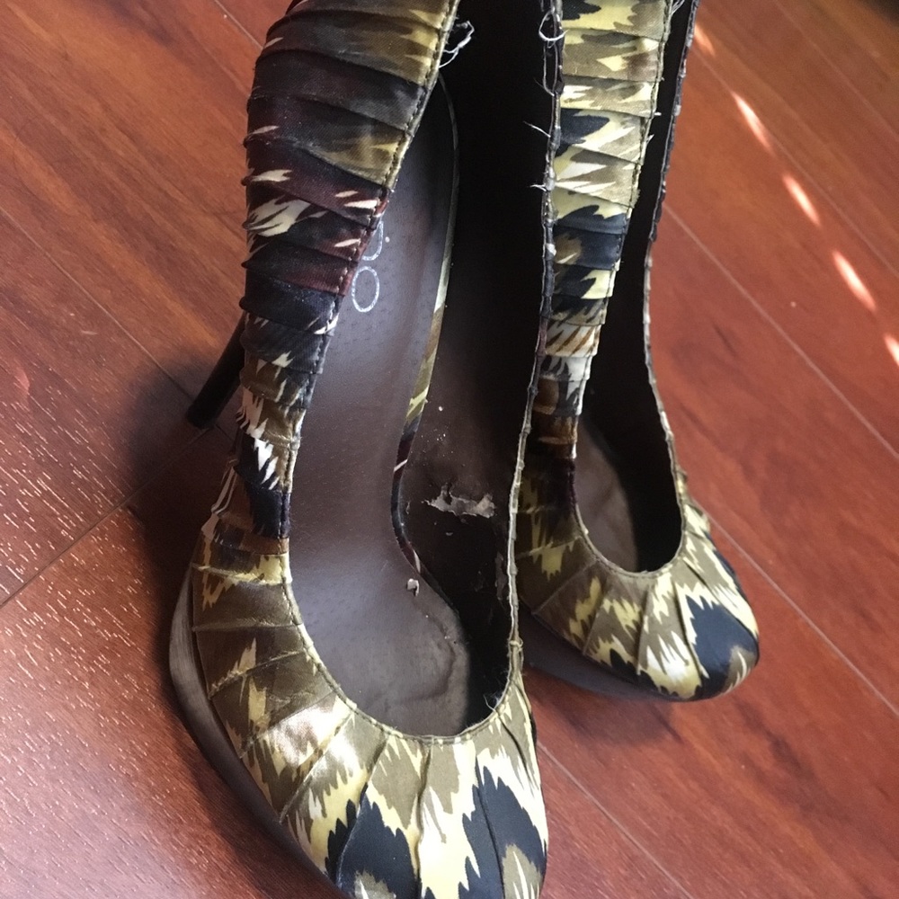 ALDO Heels - Picture 5 of 5